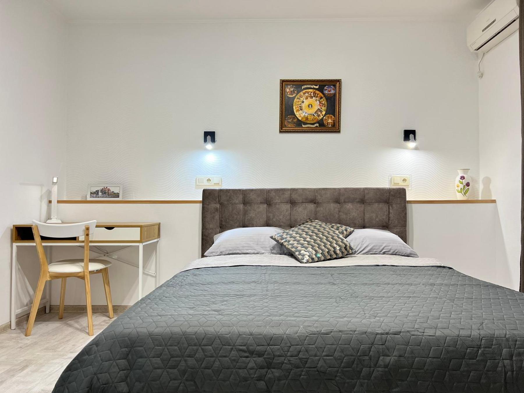Chernigov City Apartments Na Peremohy Esterno foto
