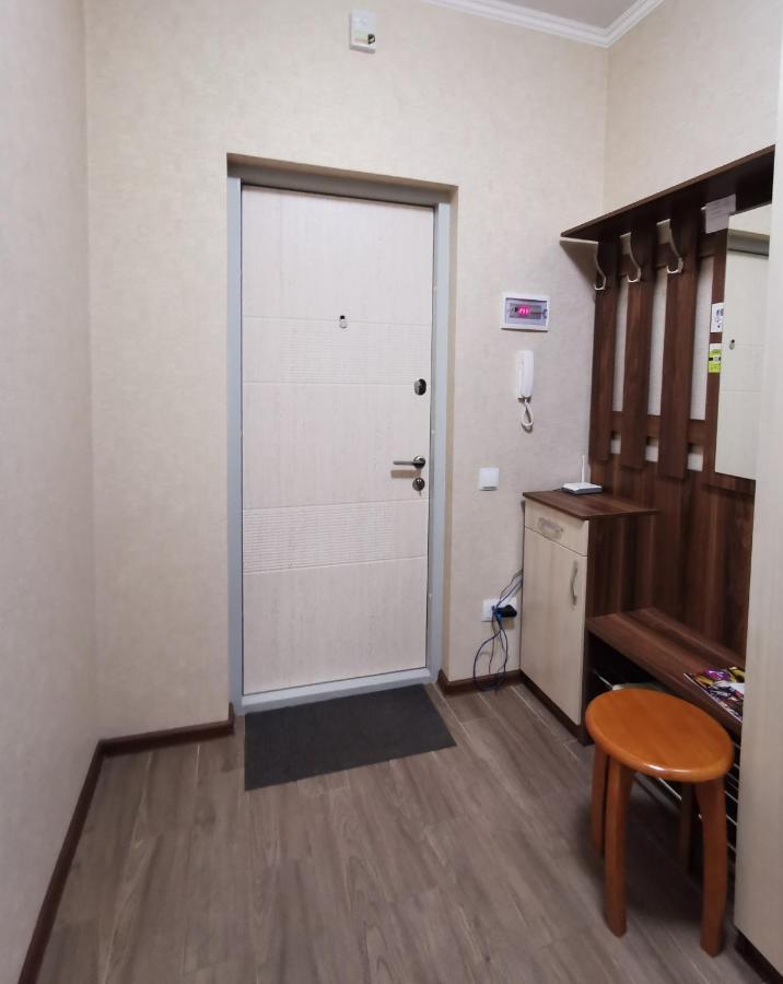 Chernigov City Apartments Na Peremohy Esterno foto
